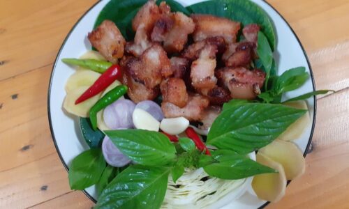 Vlog 7 Manita food & fun l ตอน หมูทอดนมสด