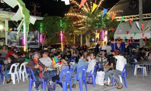 คณะที่ปรึกษา คณะกรรมการฝ่ายจัดงานประเพณีบุญสารทเดือนสิบ จัดขบวนแห่หมุรับงานประเพณีบุญสารทเดือนสิบ
