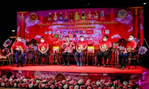 ตรุษจีน 2566 ที่ปากน้ำโพ ฉลอง 107 ปี มังกรเบิกฟ้าบุปผาบาน