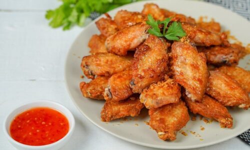 Manita F00d & Fun l ตอน ปีกไก่คั่วน้ำปลา